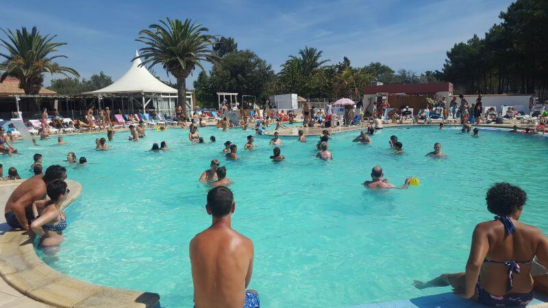 piscine camping marina d'erba rossa corse