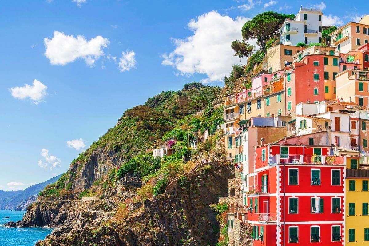 cinque-terre-le-guide-ultime-pour-d-couvrir-les-cinq-tr-sors-cach-s