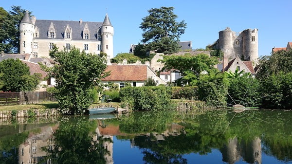 Quels sont les villages incontournables &agrave; visiter en Centre-Val de Loire ?